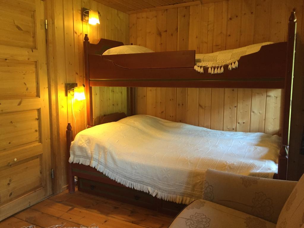 Villa Kvaale Gard Lom Zimmer foto